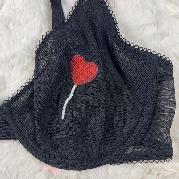Victoria’s Secret Unlined Underwire Demi Bra Black Mesh Heart Lollipop S.36C NWT - Picture 5 of 7